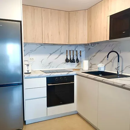 Apartament Casa Matteo-modern With Pool