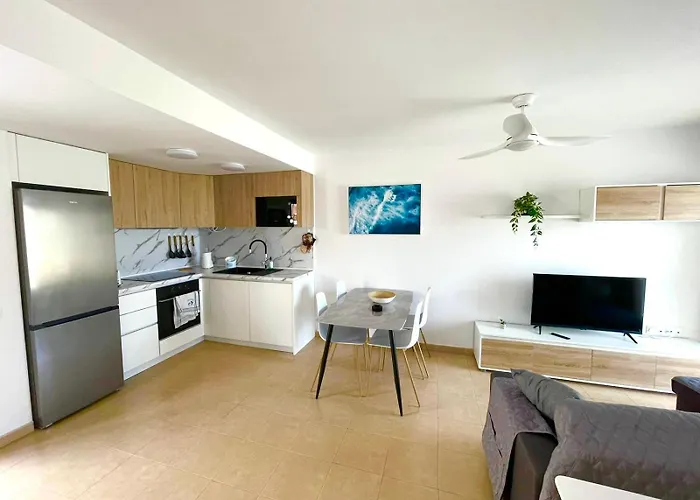 Апартаменты Casa Matteo-modern With Pool Коста-де-Антигуа